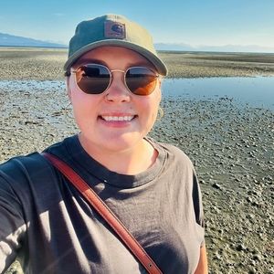 Meet your Posher, Stephanie